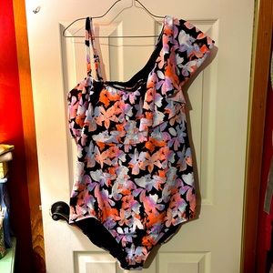 One-shoulder Swimsuit